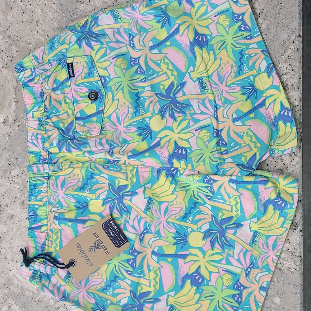 Chubbies Original Stretch Twill Shorts Light Blue and Yellow Patterned - Picture 4 of 13